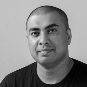 දිනිල් අබේගුණවර්ධන